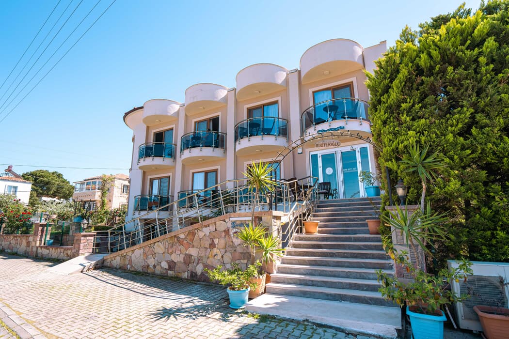 Cunda Giritlioğlu Otel (+12 Adult Only)