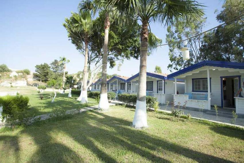 Tatilin Mavi Beyaz Keyfi Otel