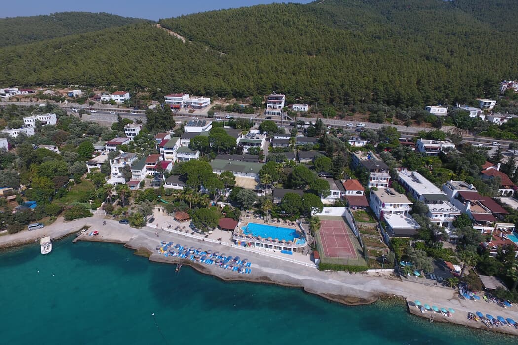 Greenport Hotel