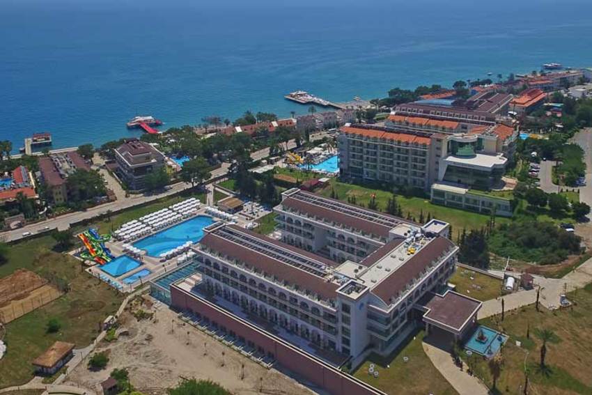 Dosinia Luxury Resort