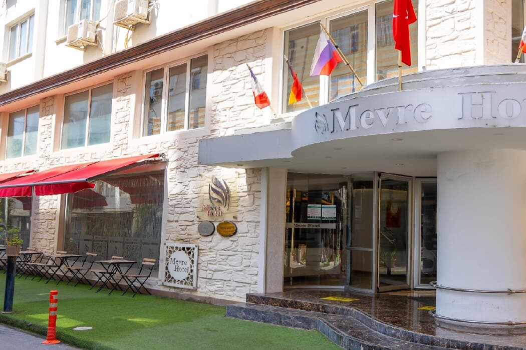 Mevre Hotel