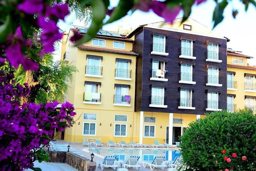 Şevki Bey Hotel