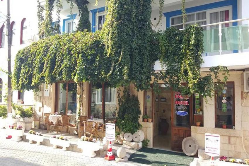 Foça Ensar Hotel