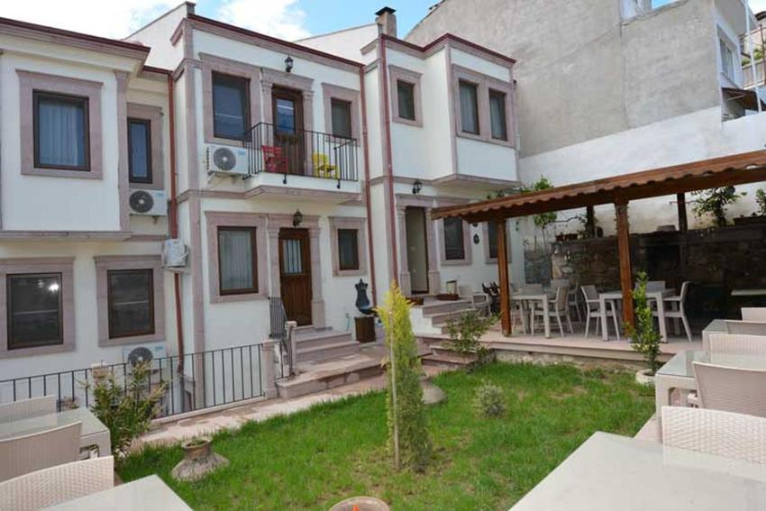 Hayriye Hanım Konağı Ege