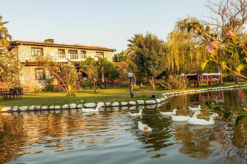 Otantik Taş Ev Sarıgerme