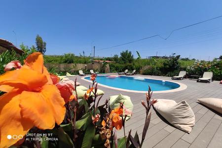 Nostalgia World Otel