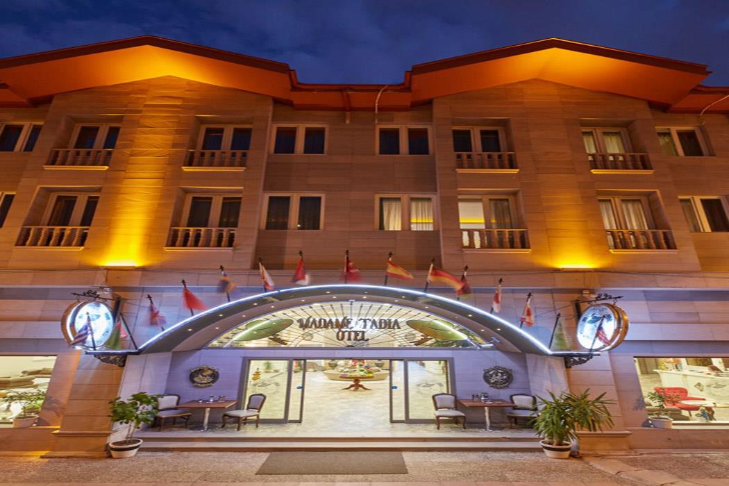 Madame Tadia Otel