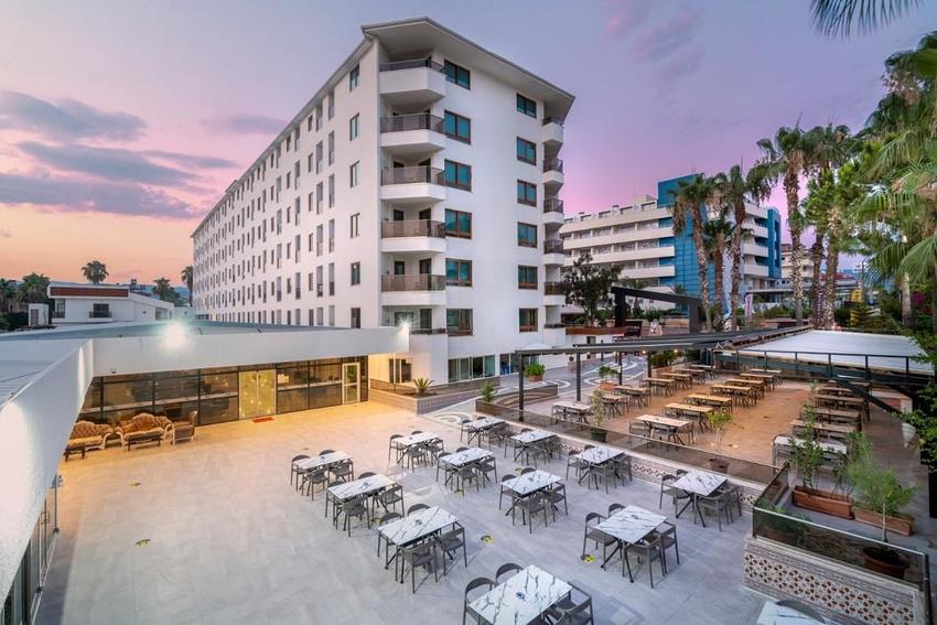Atlas Beach Hotel