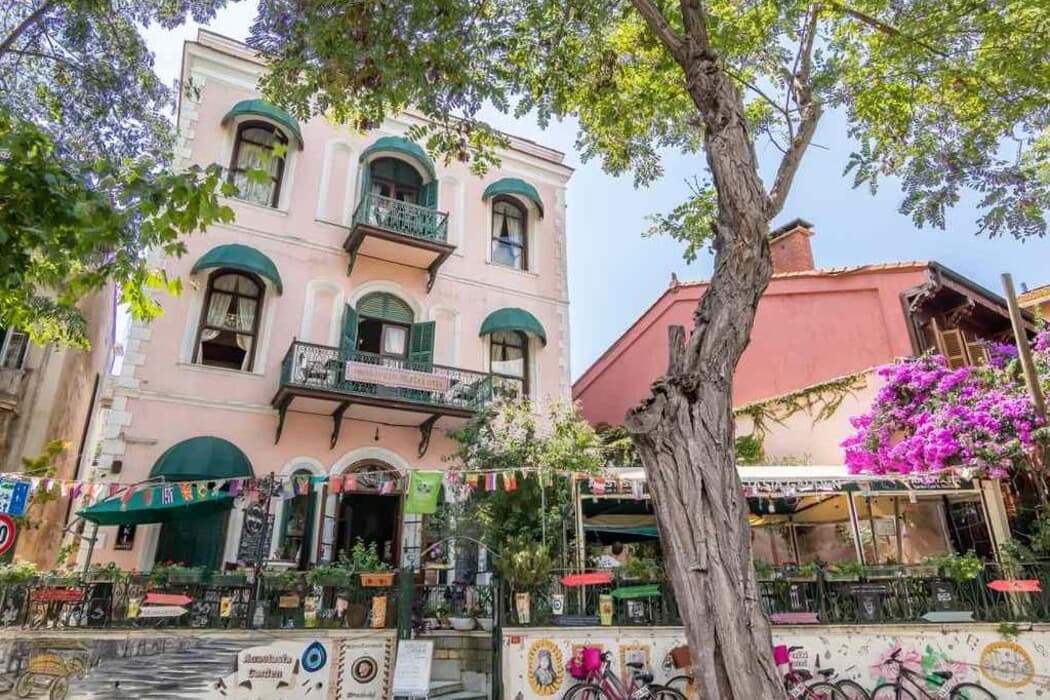Anastasia Meziki Hotel