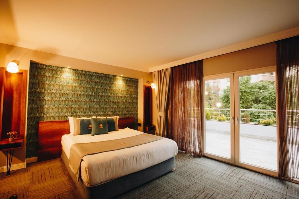 Double Bond Hotel Spa