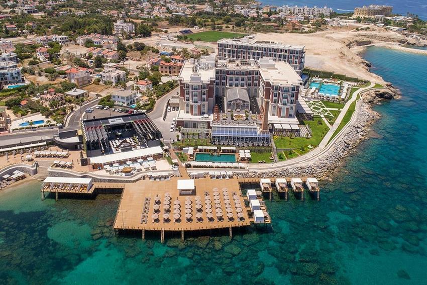 Kaya Palazzo Resort Casino