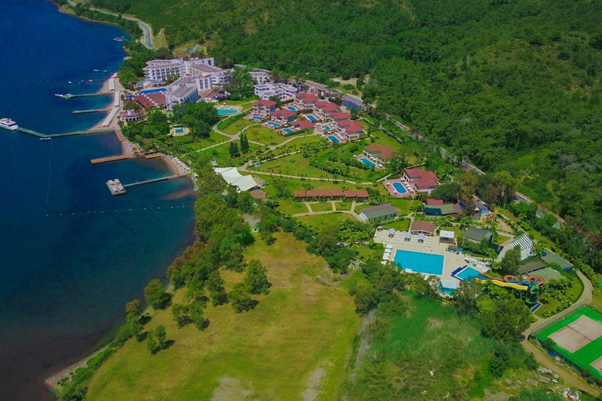 Fortezza Beach Resort