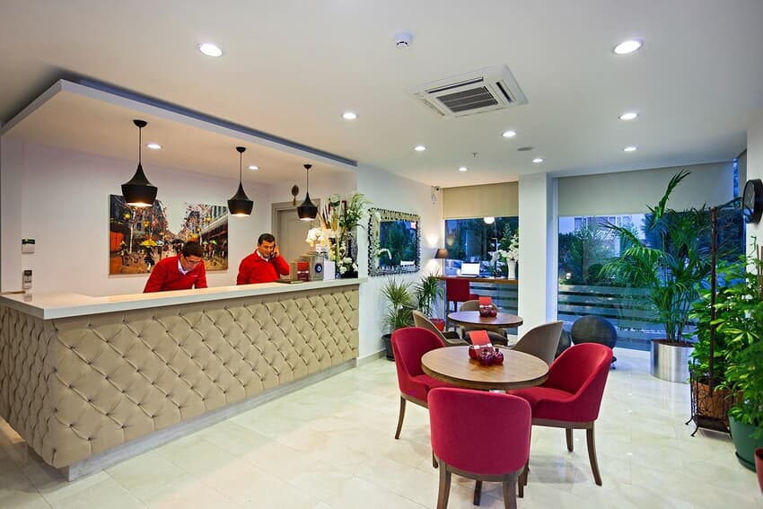 The Room Hotel Apartments