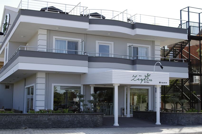 Urla Zeytin Otel