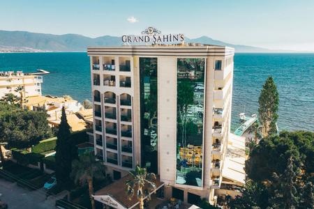 Grand Şahin’s Hotel