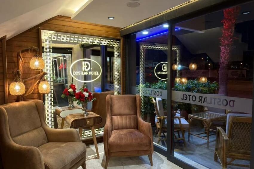 Dostlar Otel