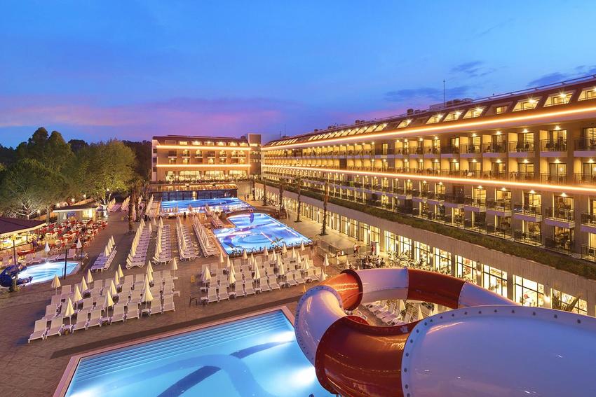 Aydınbey Queen`s Palace Hotel