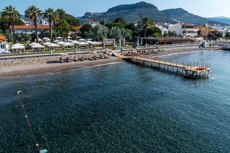 Palm Beach Otel Küçükkuyu