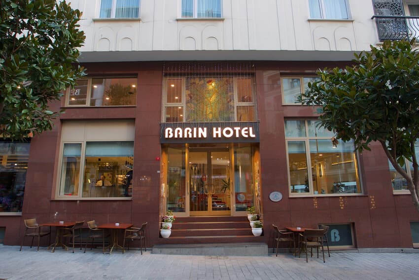 Barın Oteli
