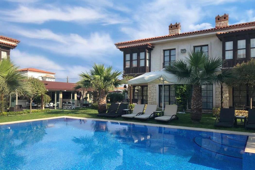 Reyhan Hanımın Konakları