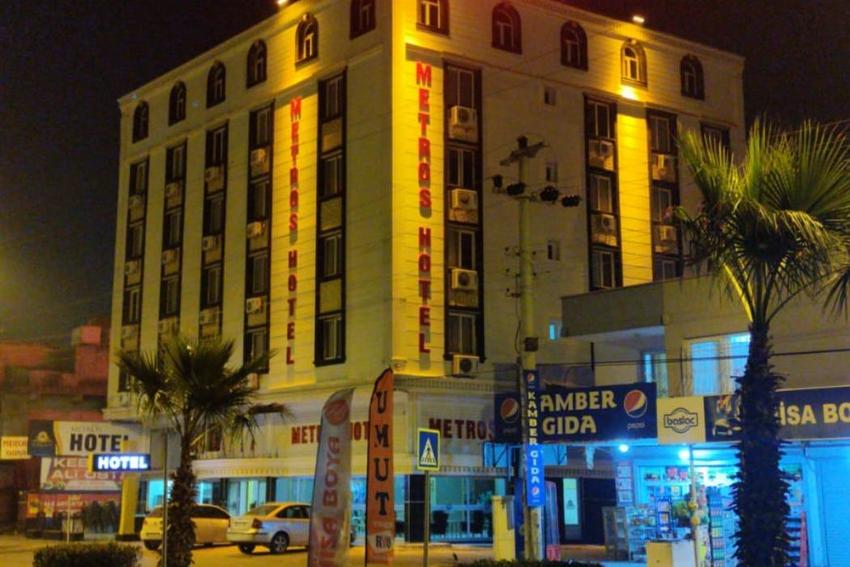 Metros Hotel