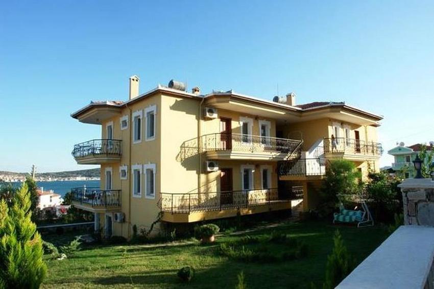 Cunda Uzun Otel