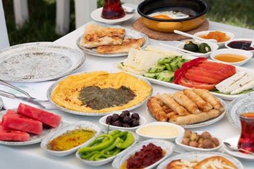 Bi Salkım Bozcaada Otel