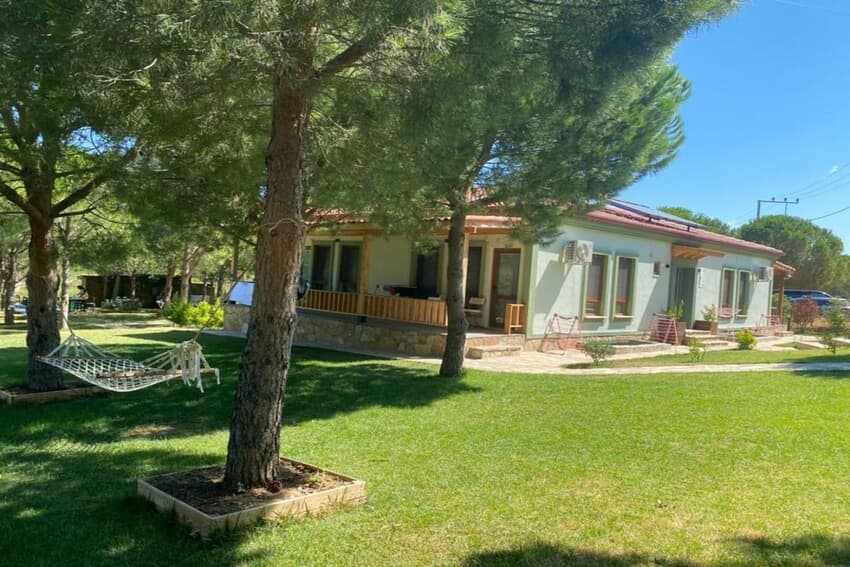 Elyada Konuk Evi (+8 Yaş)