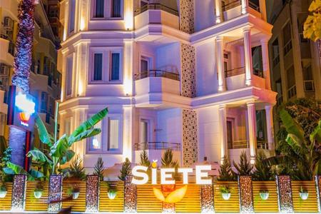 La Siete Hotel