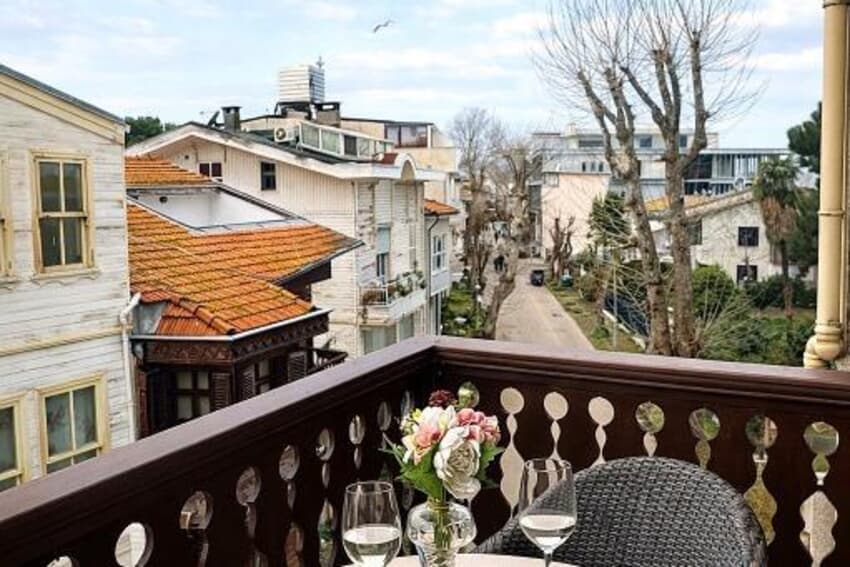 Yalı Otel