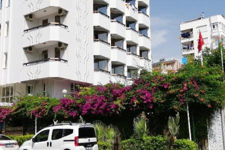 Lara Eyfel Hotel