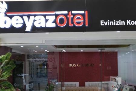 Beyaz Otel