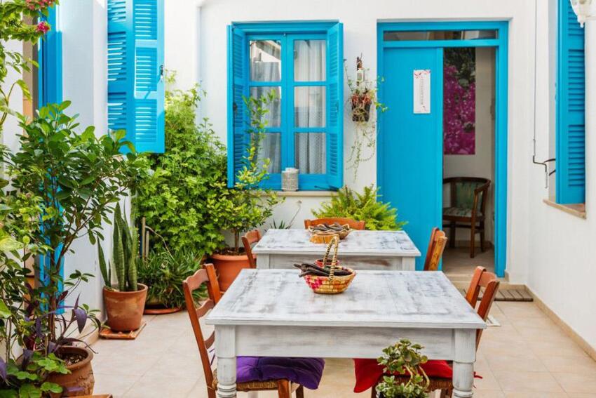 Cypriot Swallow Hotel