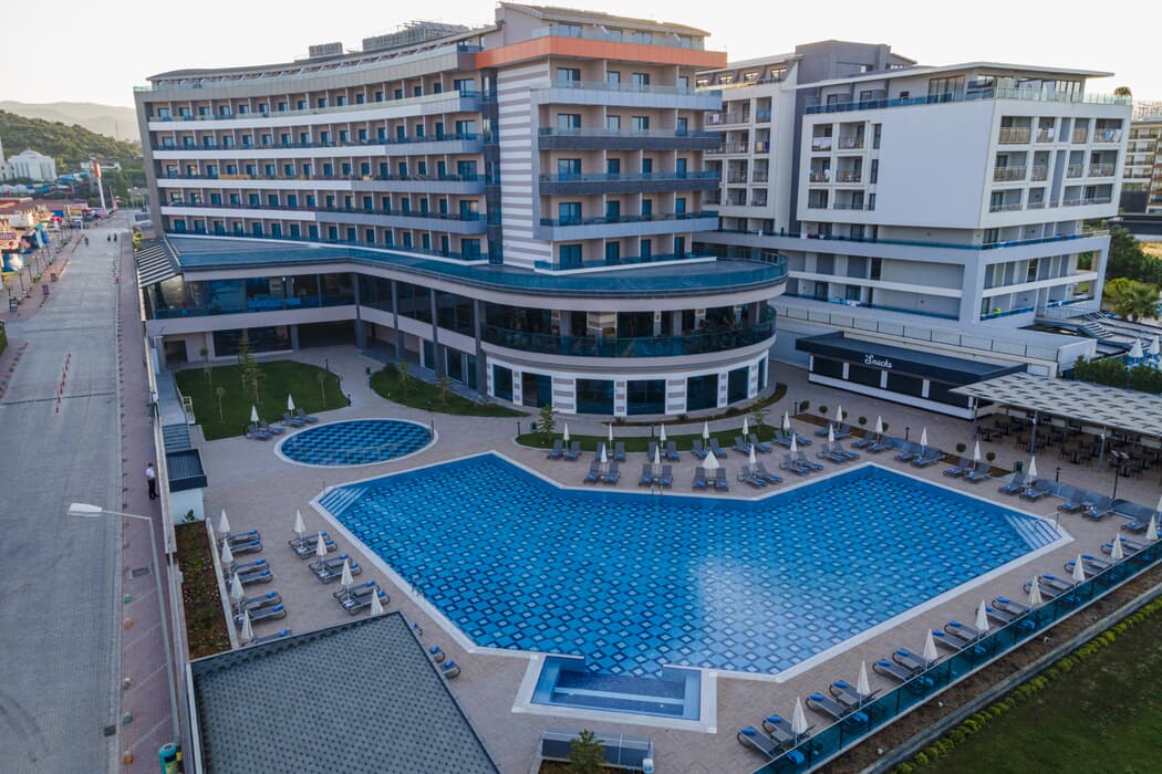 Lonicera Premium Hotel