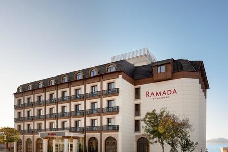 Ramada By Wyndham Van
