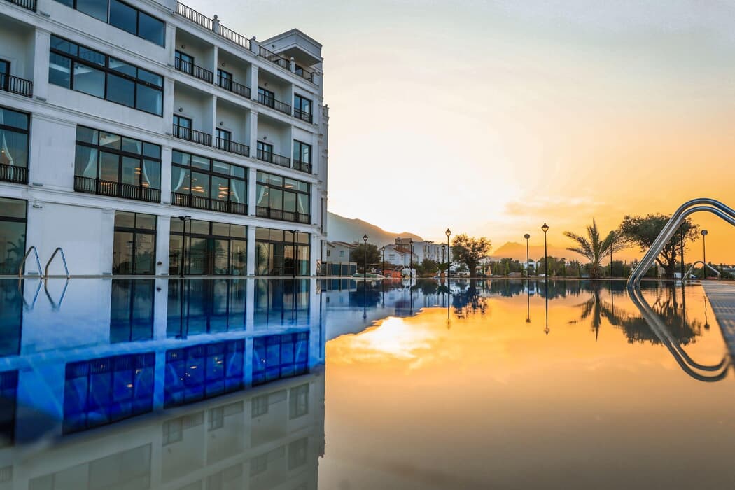 Mc Palace Hotel Spa Convention