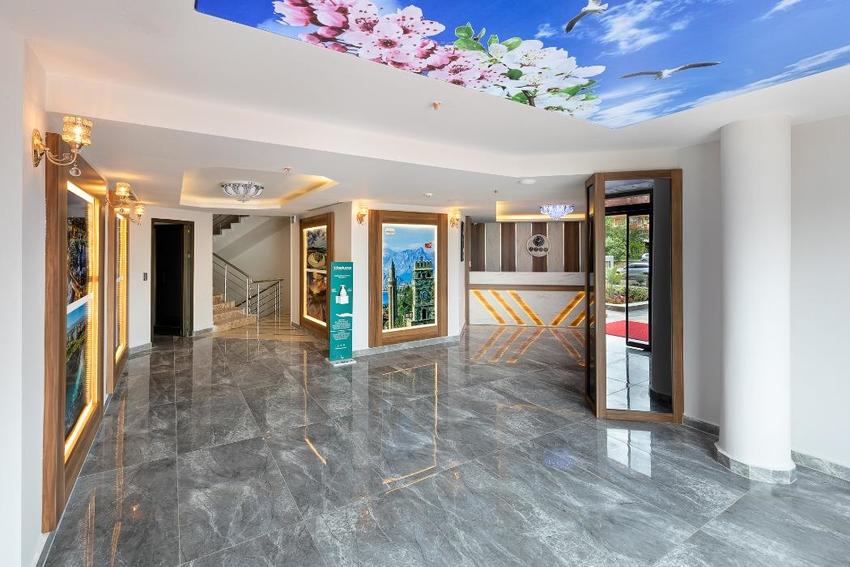 The Luna Suite Hotel