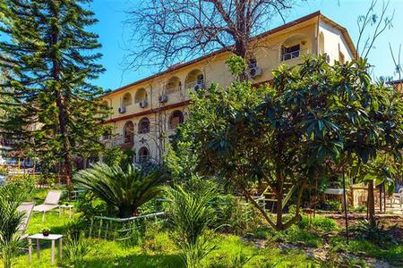 Kromer Garden Hotel Villa Bungalow