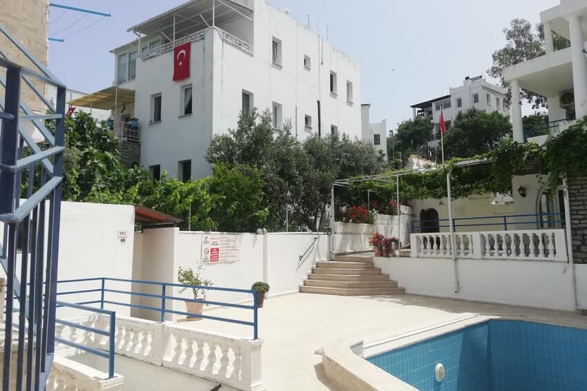 Şahin Apart Otel