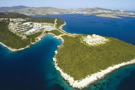 Hilton Bodrum Türkbükü Resort Spa Island Villas