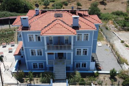 Parli Hotel