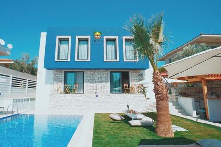 Skull Alaçatı Boutique Hotel