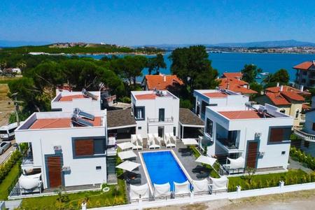 Cunda Garden