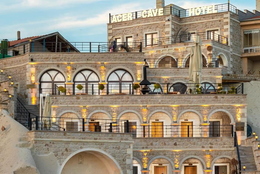 Acer Cave Hotel