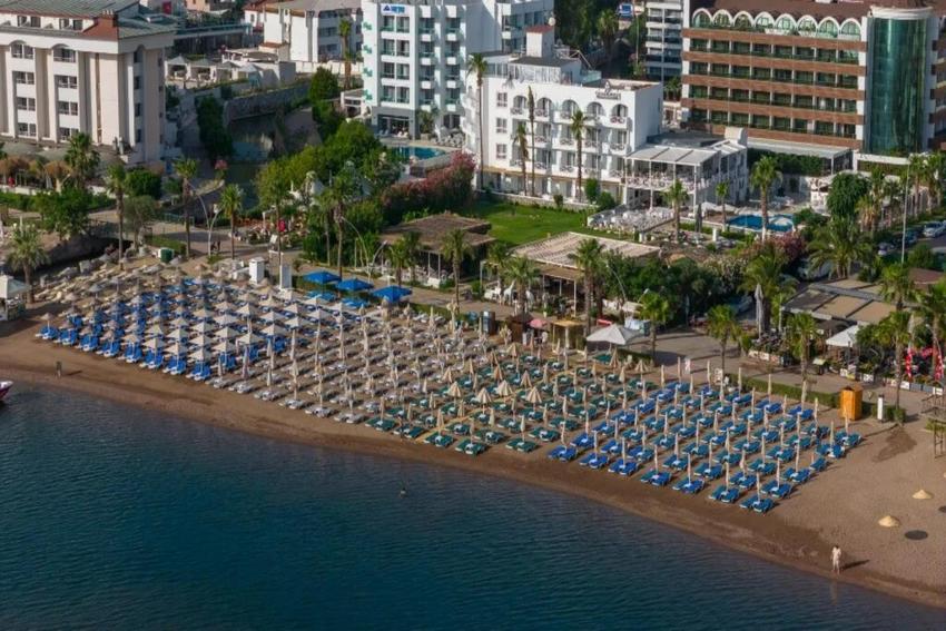 Casablanca Beach +12