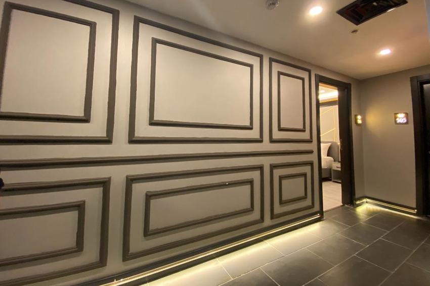 White Corner Hotel