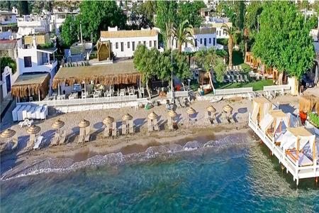 Daphnis Hotel