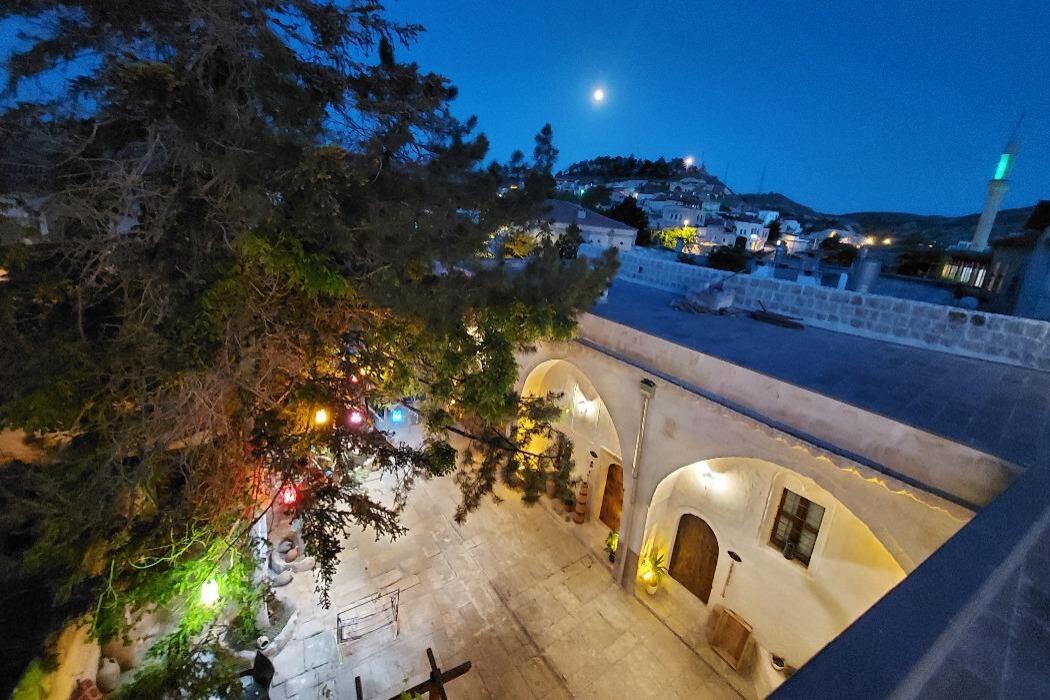 Armesos Cave Hotel Armesos Cave Hotel