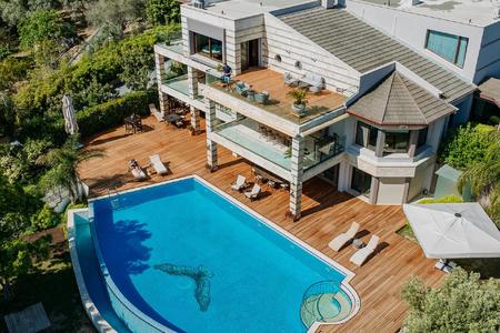 Doors Urla Hotel Bungalows