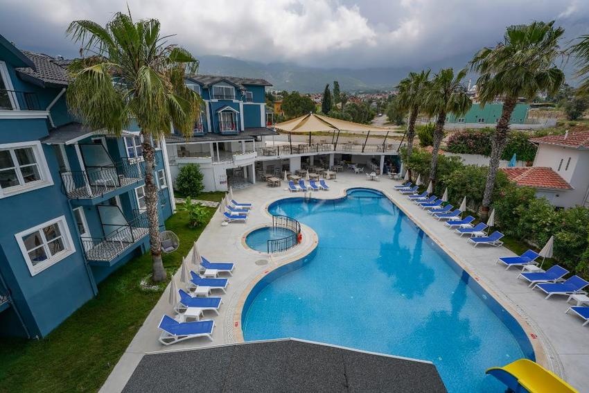 Blue Pearl Hotel Villas